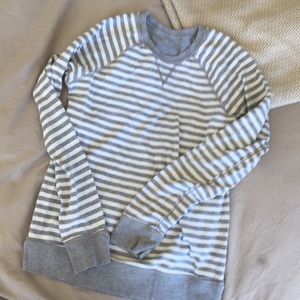 Lululemon gray reversible sweatshirt